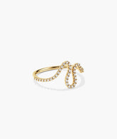 Interconnected Wave Pavé Diamond Ring