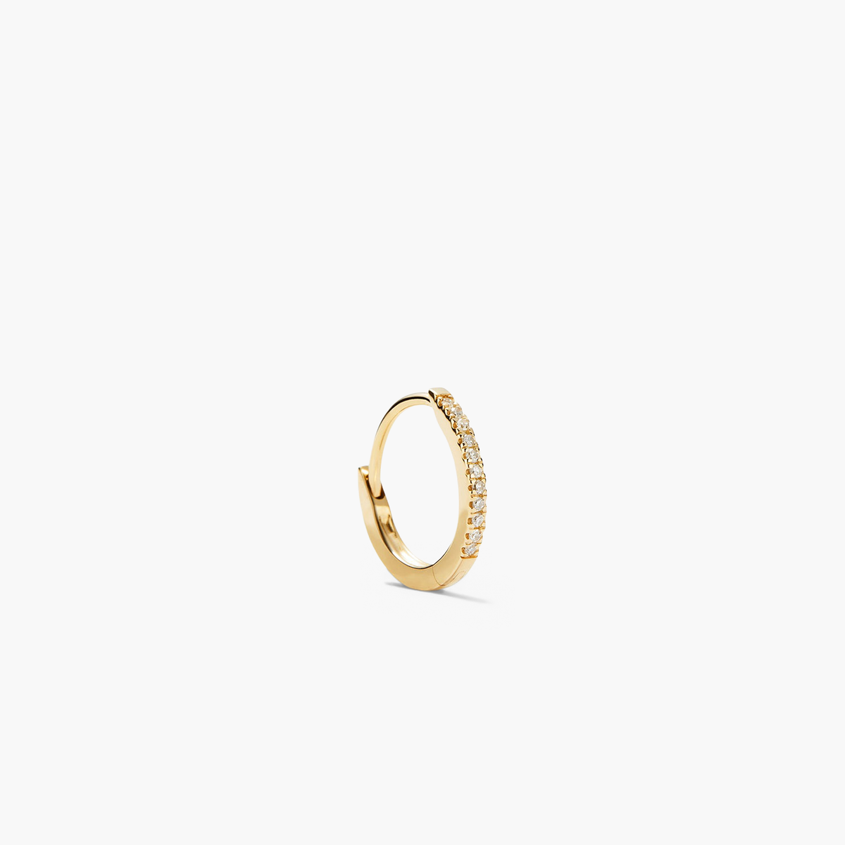 Single Pavé Diamond Huggie Hoop