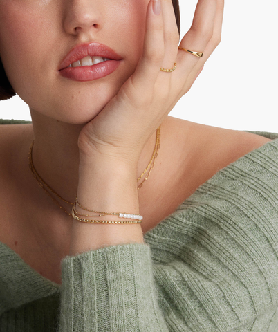 Tiny Pearl Bracelet