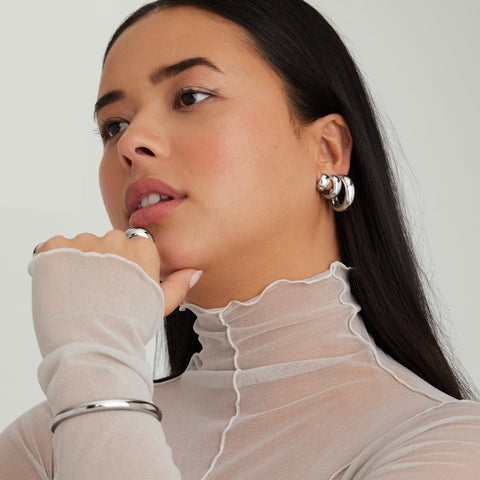 Chunky Medium Hoops