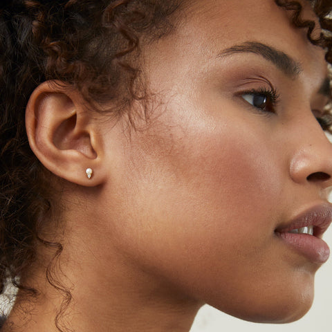 Diamond Pearl Studs