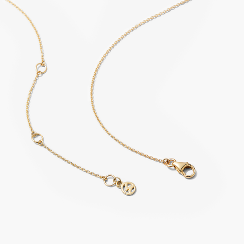 Baguette Emerald Bar Necklace